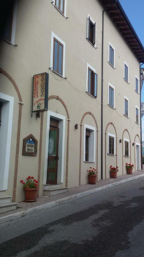Albergo Il Cacciatore Ovindoli Esterno foto
